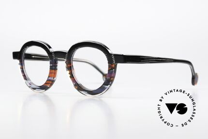 Theo Belgium Ayunan Black Transparent Red Blue, from the "SWINGS BOLD" series in size 44-29, Made for Men and Women