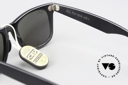 Ray Ban Wayfarer I Special Edition Green Mirror, Size: medium, Made for Men and Women Ray Ban Wayfarer I Special Edition Green Mirror, Size: medium, Made for Men and Women