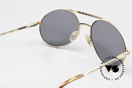 Bugatti 02926 Men's Sunglasses 1980's Large, noble sun lenses (100% UV) can be replaced optionally, Made for Men