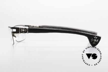 Chrome Hearts M. Diver Luxury Eyewear Leather Square, with the characteristic Chrome Hearts insignia, Made for Men Chrome Hearts M. Diver Luxury Eyewear Leather Square, with the characteristic Chrome Hearts insignia, Made for Men