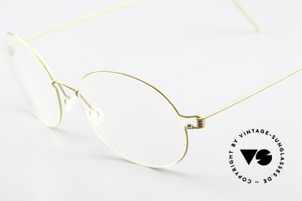 Lindberg Florence Air Titan Rim Round Oval Gold Unisex, extremely strong, resilient and flexible (and 3g only!), Made for Men and Women Lindberg Florence Air Titan Rim Round Oval Gold Unisex, extremely strong, resilient and flexible (and 3g only!), Made for Men and Women