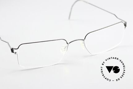 Lindberg Cantus Air Titan Rim Square Titan Frame Bicolor, extremely strong, resilient and flexible (and 3g only!), Made for Men and Women Lindberg Cantus Air Titan Rim Square Titan Frame Bicolor, extremely strong, resilient and flexible (and 3g only!), Made for Men and Women