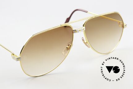 Cartier Vendome Santos - L Sun Lenses With Cartier Logo, unworn, new old stock (NOS), with full original packing, Made for Men Cartier Vendome Santos - L Sun Lenses With Cartier Logo, unworn, new old stock (NOS), with full original packing, Made for Men