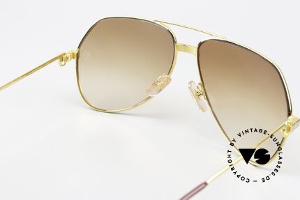 Cartier Vendome Santos - L Sun Lenses With Cartier Logo, NO retro sunglasses, but an authentic vintage ORIGINAL, Made for Men Cartier Vendome Santos - L Sun Lenses With Cartier Logo, NO retro sunglasses, but an authentic vintage ORIGINAL, Made for Men