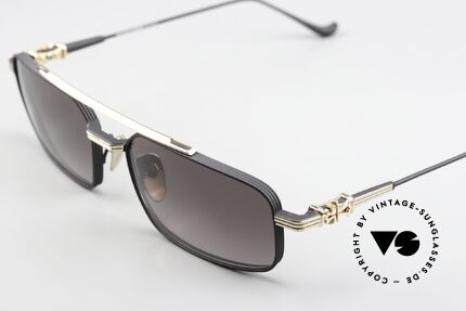 Chrome Hearts Lick'N Non-Reflective ZEISS Sun Lenses, col. MBK/GP with non-reflective ZEISS sun lenses, Made for Men Chrome Hearts Lick'N Non-Reflective ZEISS Sun Lenses, col. MBK/GP with non-reflective ZEISS sun lenses, Made for Men
