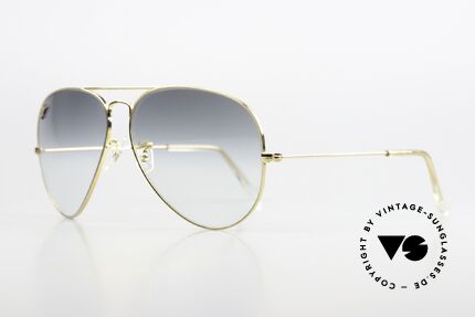 Ray Ban Large Metal II Precious Metals Gradient Lenses, made in the 70's and 80's by Bausch&Lomb, U.S.A., Made for Men Ray Ban Large Metal II Precious Metals Gradient Lenses, made in the 70's and 80's by Bausch&Lomb, U.S.A., Made for Men