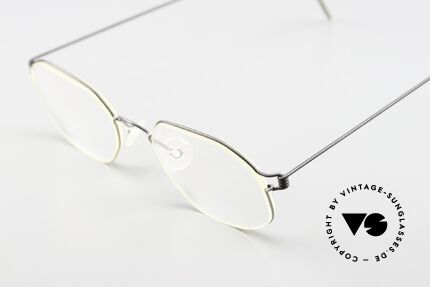 Lindberg Pavo Air Titan Rim Old 90's Lindberg Classics, back then, the optician fitted +0.25 diopters as DEMOS, Made for Men and Women Lindberg Pavo Air Titan Rim Old 90's Lindberg Classics, back then, the optician fitted +0.25 diopters as DEMOS, Made for Men and Women