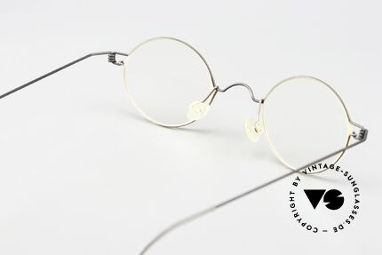 Lindberg Corona 42 Air Titan Rim Old 1990's Eyewear Classics, unworn original (still with old lettering); incl. LB case, Made for Men and Women Lindberg Corona 42 Air Titan Rim Old 1990's Eyewear Classics, unworn original (still with old lettering); incl. LB case, Made for Men and Women