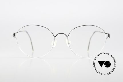 Lindberg Panto 48 Air Titan Rim Panto Titanium Frame Unisex, model PANTO 48 in black and silver; unisex eyewear, Made for Men and Women Lindberg Panto 48 Air Titan Rim Panto Titanium Frame Unisex, model PANTO 48 in black and silver; unisex eyewear, Made for Men and Women