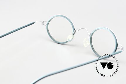 Lindberg Corona 40 Air Titan Rim Refined 90's Titanium Eyewear, unworn original (old lettering is underneath the acetate), Made for Men and Women Lindberg Corona 40 Air Titan Rim Refined 90's Titanium Eyewear, unworn original (old lettering is underneath the acetate), Made for Men and Women
