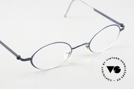 Lindberg 5000 Strip Titan Extra Small Frame 41mm Size, extremely strong, resilient & flexible (9,9 grams only!), Made for Men and Women Lindberg 5000 Strip Titan Extra Small Frame 41mm Size, extremely strong, resilient & flexible (9,9 grams only!), Made for Men and Women
