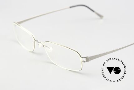 Lindberg 9011 Strip Titanium Reading Glasses Women & Men, bears the predicate "true VINTAGE LINDBERG" for us, Made for Men and Women Lindberg 9011 Strip Titanium Reading Glasses Women & Men, bears the predicate "true VINTAGE LINDBERG" for us, Made for Men and Women