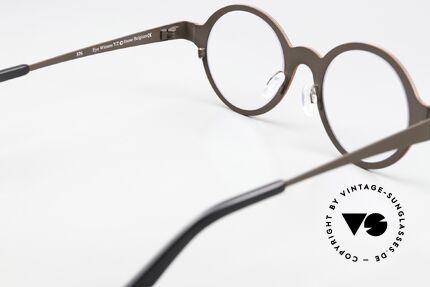 Theo Belgium Eye-Witness YZ Bicolor Titanium Eyewear, old THEO original from the 'Perspective Family', Made for Men and Women Theo Belgium Eye-Witness YZ Bicolor Titanium Eyewear, old THEO original from the 'Perspective Family', Made for Men and Women