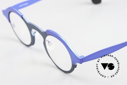Theo Belgium Mille 71 Metal Frame Bicolor Blue Titan, unworn; like all our vintage Theo eyewear specs, Made for Men and Women Theo Belgium Mille 71 Metal Frame Bicolor Blue Titan, unworn; like all our vintage Theo eyewear specs, Made for Men and Women